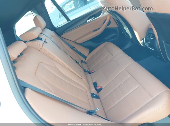 5UXTY5C05M9E25263 2021 BMW X3 White VIN კოდის სტიკერის ხედი