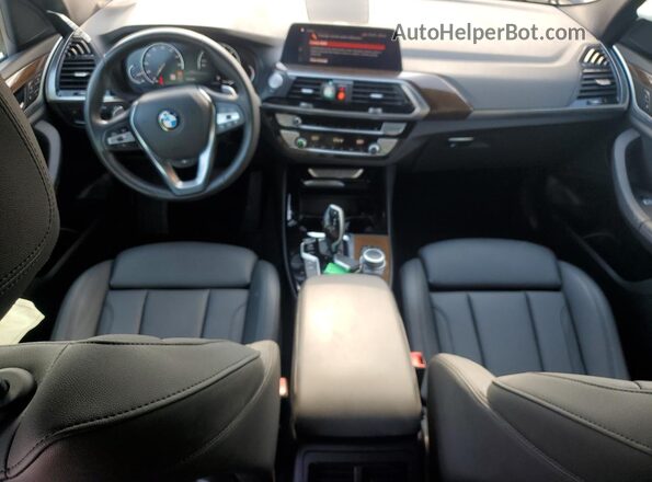 5UXTY5C09L9B76979 2020 BMW X3 Black Widok deski rozdzielczej