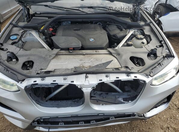5UXTY5C09LLE58168 2020 BMW X3 Silver Rear interior view