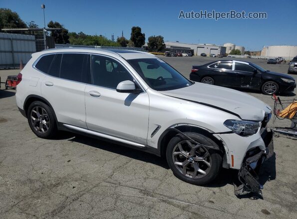 5UXTY5C09M9F37225 2021 BMW X3 White Delantero derecho