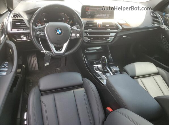 5UXTY5C09M9F99482 2021 BMW X3 Silver Vista del salpicadero
