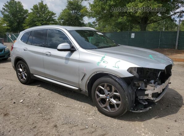 5UXTY5C09M9F99482 2021 BMW X3 Silver Delantero derecho
