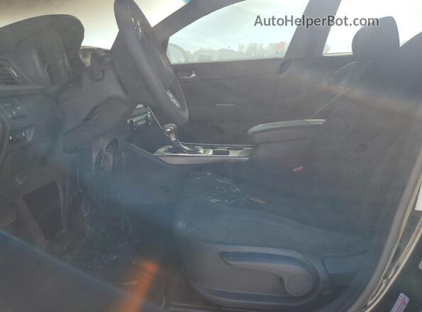 5XXGT4L39LG403674 2020 KIA OPTIMA Black Widok wnętrza z przodu