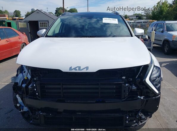 5XYK33DF7SG298740 2025 KIA SPORTAGE White Widok wnętrza z tyłu
