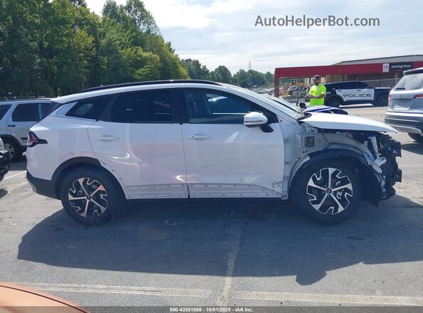 5XYK33DF7SG298740 2025 KIA SPORTAGE White Widok wnętrza 360 stopni