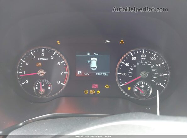 5XYP34HC5NG259175 2022 KIA TELLURIDE Brown Widok tylnych siedzeń