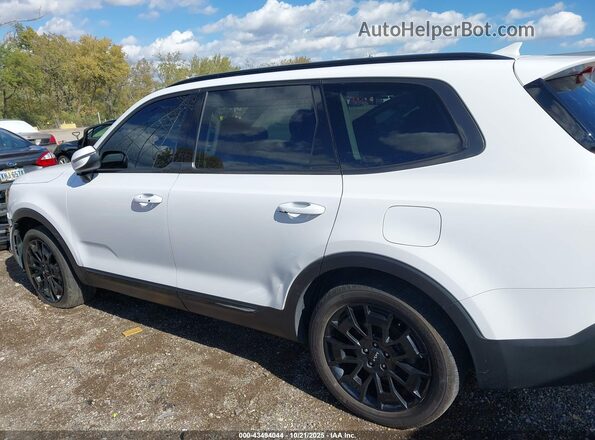 5XYP3DHC8NG322205 2022 KIA TELLURIDE White Սալոնի 360 աստիճան տեսք