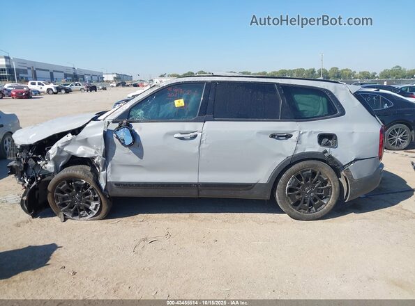 5XYP5DHC1NG217760 2022 KIA TELLURIDE Gray Widok wnętrza z tyłu