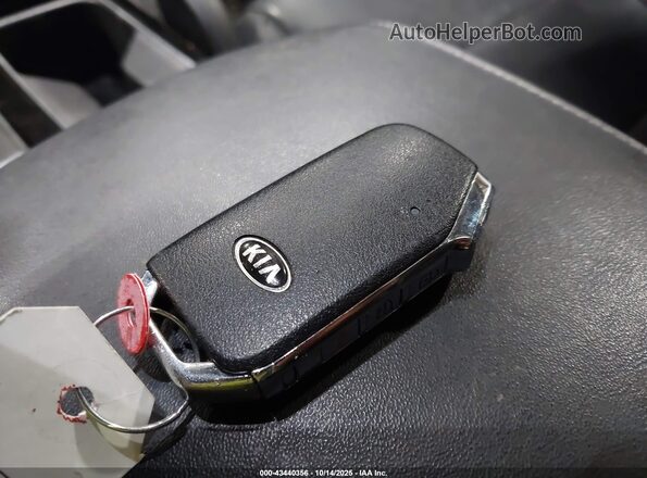 5XYP64HC2LG003547 2020 KIA TELLURIDE Черный Вид панели приборов