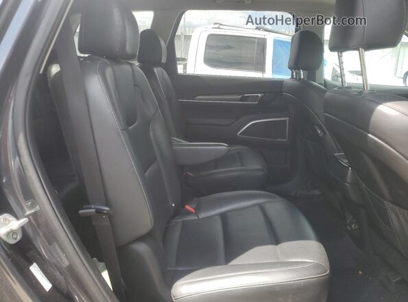 5XYP6DHC8LG063719 2020 KIA TELLURIDE Gray Вид задньої частини салону