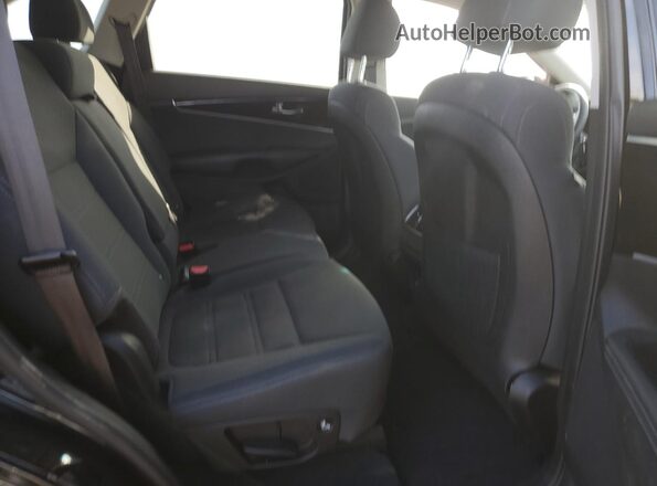 5XYPGDA33LG634623 2020 KIA SORENTO Black Widok wnętrza z tyłu