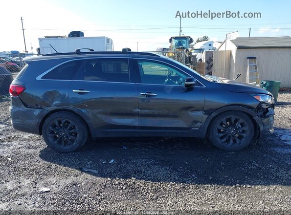 5XYPGDA56LG694008 2020 KIA SORENTO Gray Rear interior view