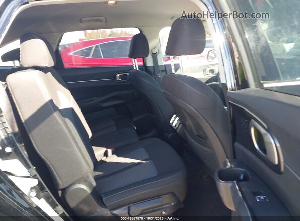 5XYRG4LC0NG139028 2022 KIA SORENTO Черный Вид наклейки с VIN-кодом
