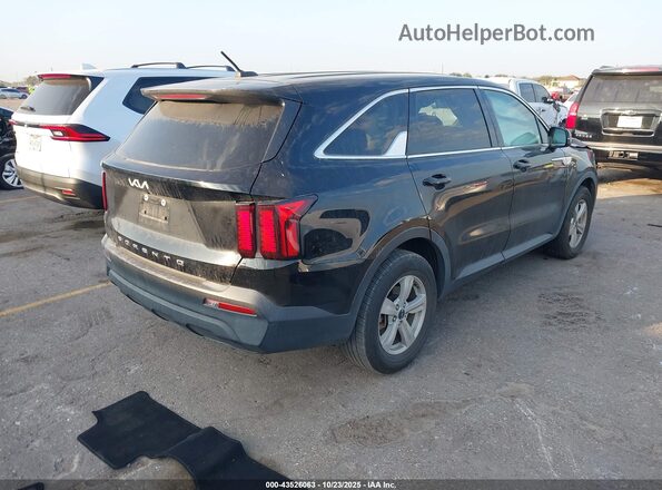 5XYRG4LC2NG106824 2022 KIA SORENTO Черный Задняя правая четверть