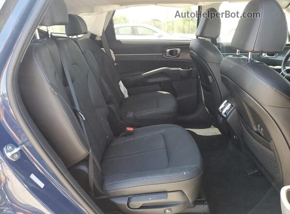 5XYRH4JF2SG339852 2025 KIA SORENTO Blue Widok wnętrza z tyłu