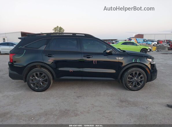 5XYRHDLF2NG137157 2022 KIA SORENTO Черный Вид задней части салона