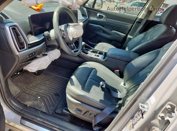 5XYRK4JF4RG291735 2024 KIA SORENTO Gray 