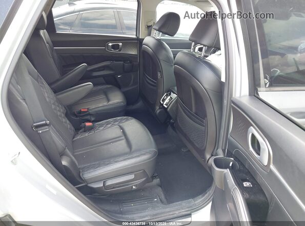 5XYRK4LF1MG044467 2021 KIA SORENTO Silver VIN կոդի պիտակի տեսք