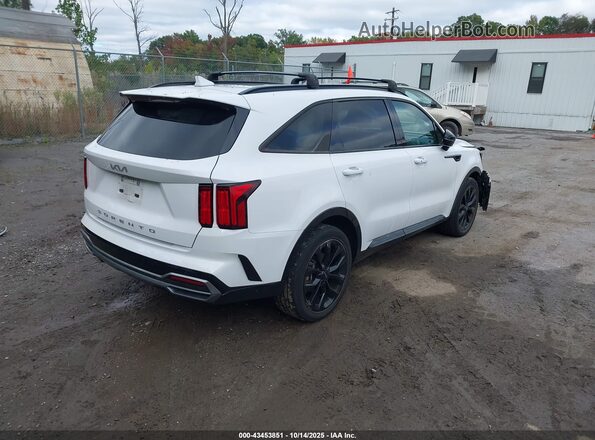 5XYRK4LF6NG144047 2022 KIA SORENTO Белый Задняя правая четверть