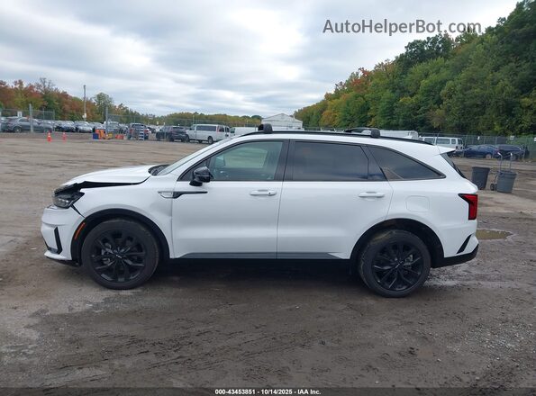 5XYRK4LF6NG144047 2022 KIA SORENTO Белый Панорамный вид салона 360°