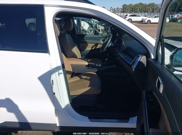 5XYRKDJF9RG265972 2024 KIA SORENTO White Սալոնի դիմացի տեսք