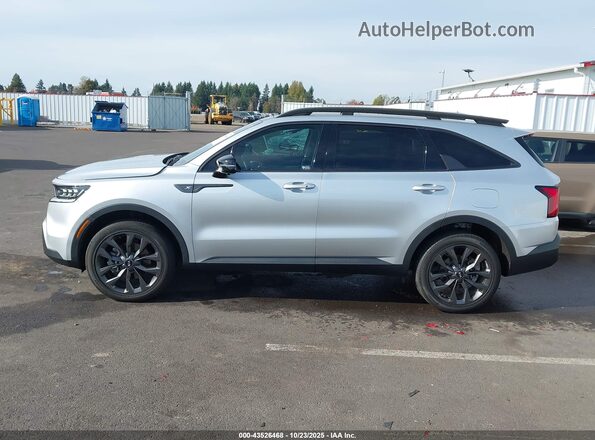 5XYRKDLF6MG030029 2021 KIA SORENTO Серебряный 
