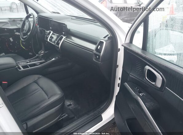 5XYRL4LC1NG127157 2022 KIA SORENTO Белый Вид салона спереди