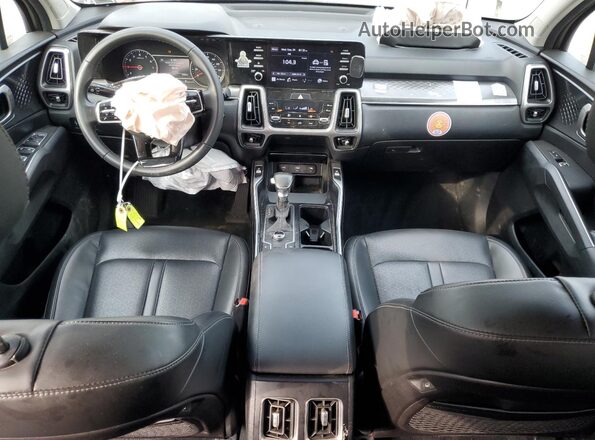 5XYRLDLC8MG061995 2021 KIA SORENTO Tan Dashboard view