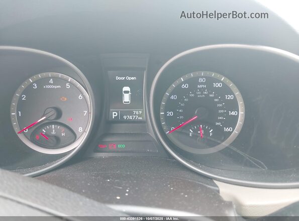 5XYZT3LB6GG359337 2016 HYUNDAI SANTA FE SPORT Red Հետևի նստատեղերի տեսք