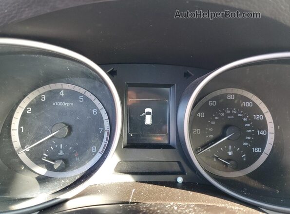 5XYZU3LB4JG514696 2018 HYUNDAI SANTA White 