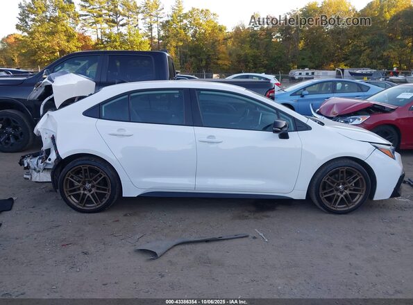 5YFB4MCE6RP203554 2024 TOYOTA LL White Widok wnętrza 360 stopni