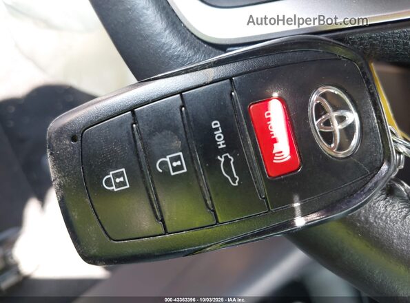 5YFB4MCE9RP170730 2024 TOYOTA LL Белый Вид панели приборов