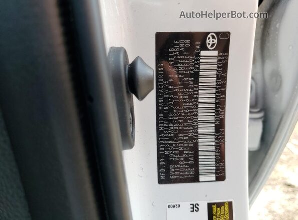 5YFB4MDE9SP279404 2025 TOYOTA LL Белый Вид наклейки с VIN-кодом