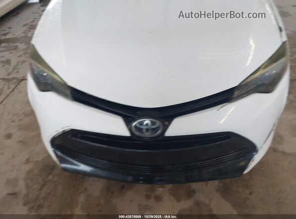 5YFBURHE7JP762962 2018 TOYOTA LL White Դիմացի տեսք