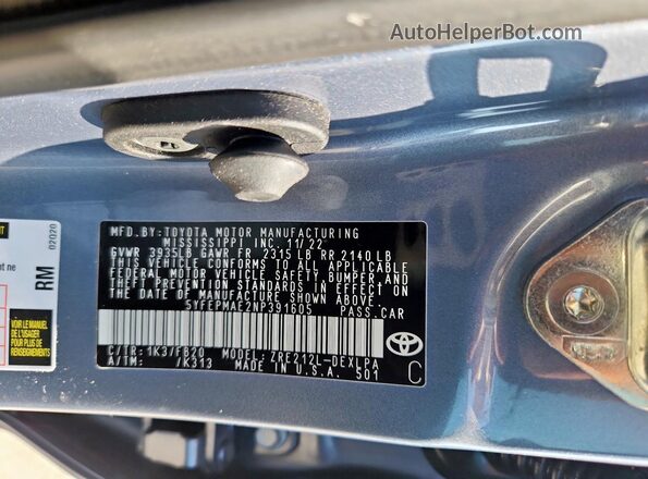 5YFEPMAE2NP391605 2022 TOYOTA LL Blue ძრავის განყოფილების ხედი