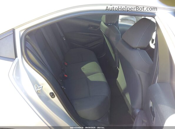 5YFEPMAE4NP300415 2022 TOYOTA LL Silver Vista de la etiqueta del VIN