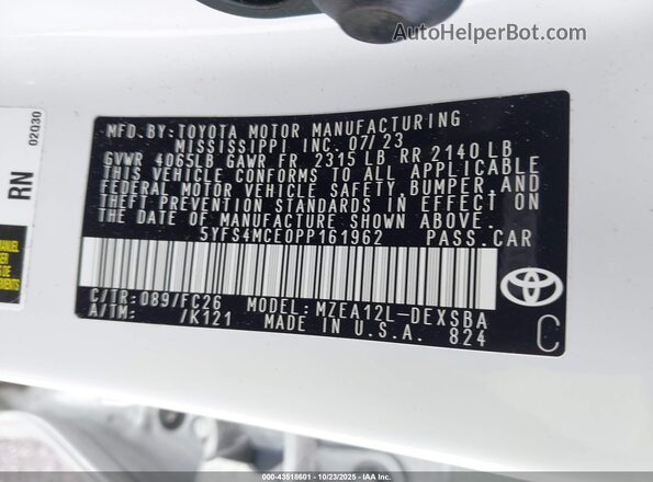 5YFS4MCE0PP161962 2023 TOYOTA LL White ძრავის განყოფილების ხედი