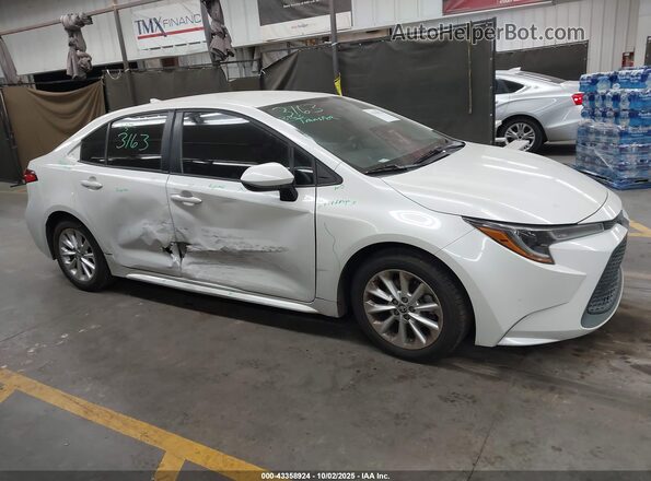 5YFVPRAE2LP138987 2020 TOYOTA LL White Вид задньої частини салону
