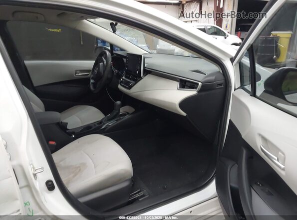 5YFVPRAE2LP138987 2020 TOYOTA LL White Вид салону спереду