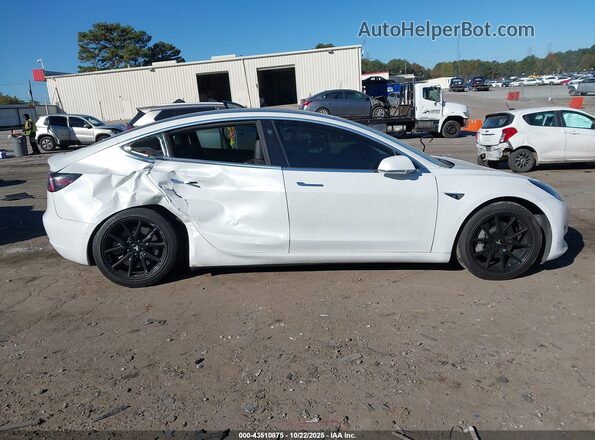 5YJ3E1EA3LF737656 2020 TESLA MODEL 3 White Vista interior trasera
