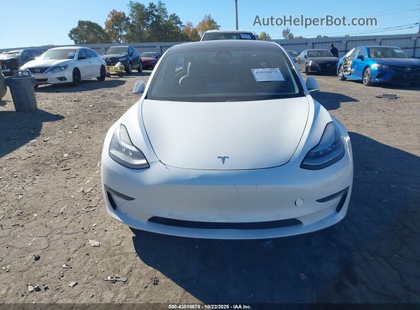 5YJ3E1EA3LF737656 2020 TESLA MODEL 3 White Vista del cuadro de instrumentos