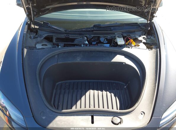 5YJ3E1EB0RF815909 2024 TESLA MODEL 3 Gray Rear view