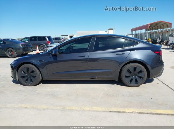 5YJ3E1EB0RF815909 2024 TESLA MODEL 3 Gray 