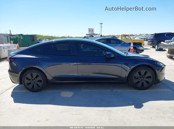 5YJ3E1EB0RF815909 2024 TESLA MODEL 3 Gray 360 interior view