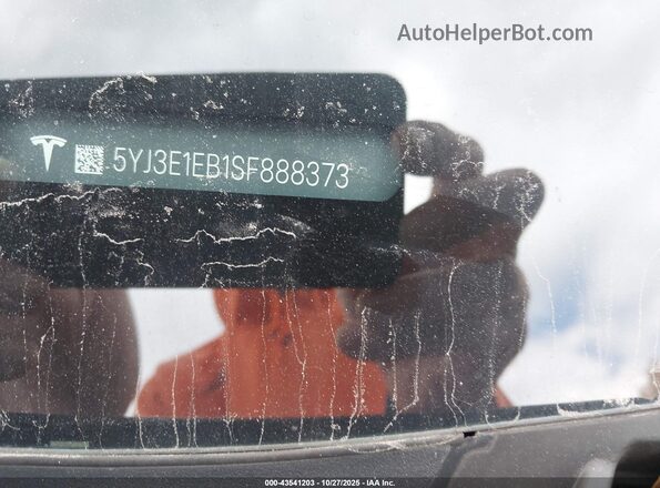 5YJ3E1EB1SF888373 2025 TESLA MODEL 3 Black Widok komory silnika