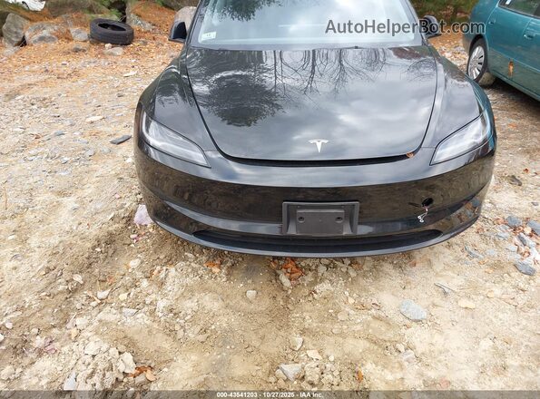5YJ3E1EB1SF888373 2025 TESLA MODEL 3 Black Widok wnętrza z tyłu
