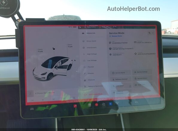 5YJ3E1EB2LF720100 2020 TESLA MODEL 3 White 