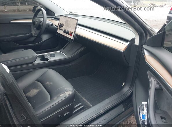 5YJ3E1EB3NF178606 2022 TESLA MODEL 3 Black Front interior view