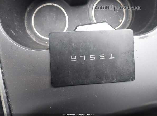5YJ3E1EB3NF178606 2022 TESLA MODEL 3 Black Dashboard view