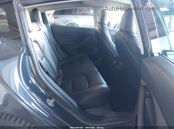 5YJ3E1EB3NF179285 2022 TESLA MODEL 3 Gray Вид наклейки з VIN-кодом